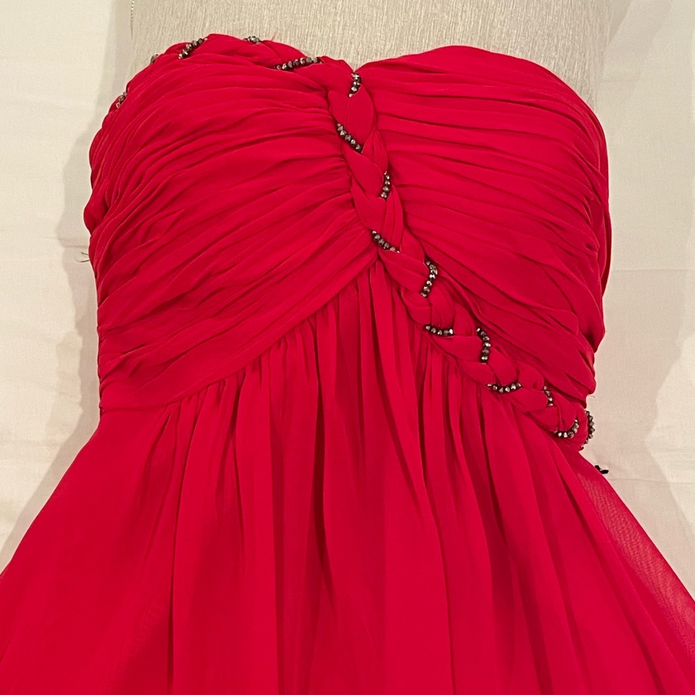Calvin Klein formal red dress with braided bead detail, sweetheart strapless sz2